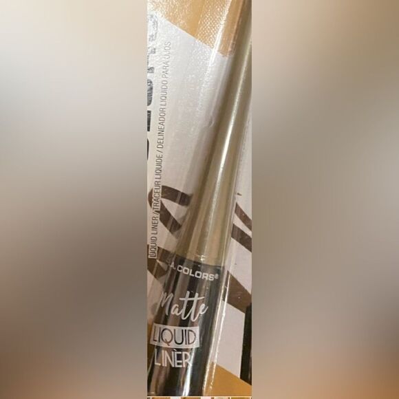 💥L.a. CoLors  2 PKMetallic Gold CBLE618 Liquid Liner Fine Tip Brush (2.5 ml)✨ - Picture 3 of 7